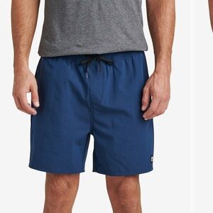 REEF Men's Fields Walk Shorts - insignia blue - size M